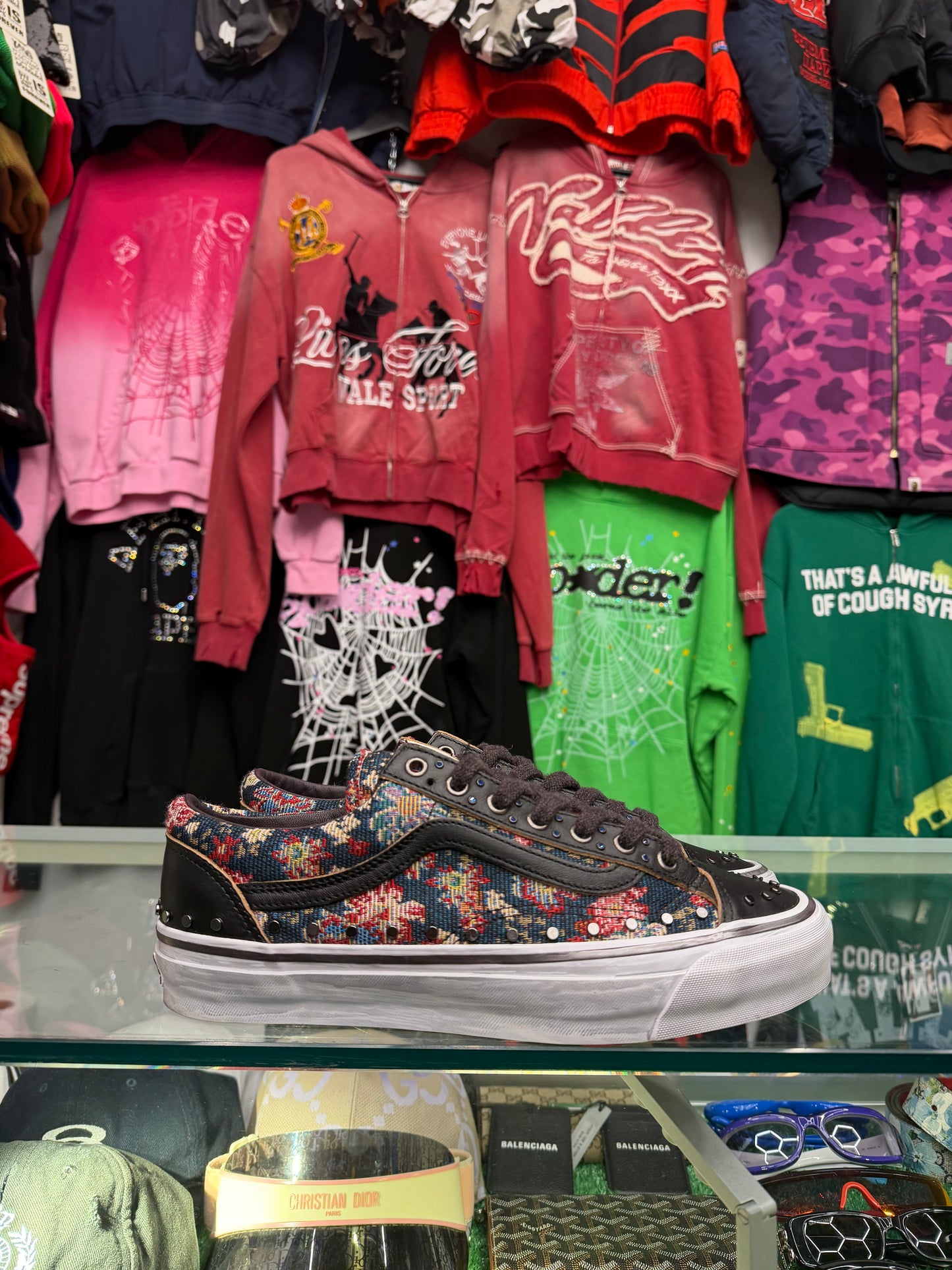 VANS OTW OLD SKOOL 36 FLORAL RIVETS (PRE-OWNED W/ BOX)
