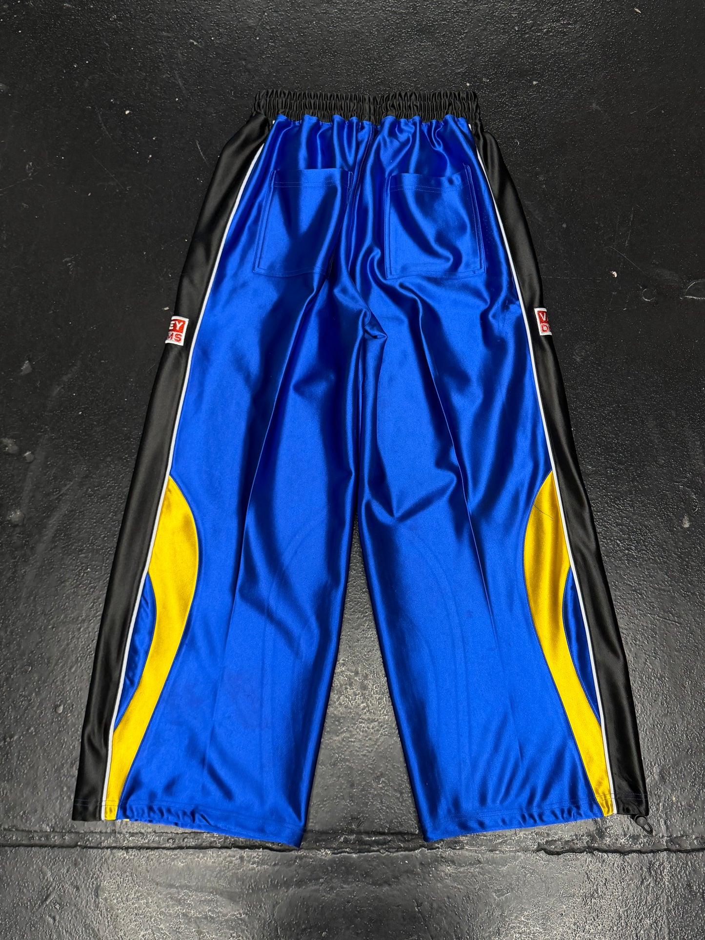 VALE FOREVER KOBE SWISH PANTS (PRE-OWNED)