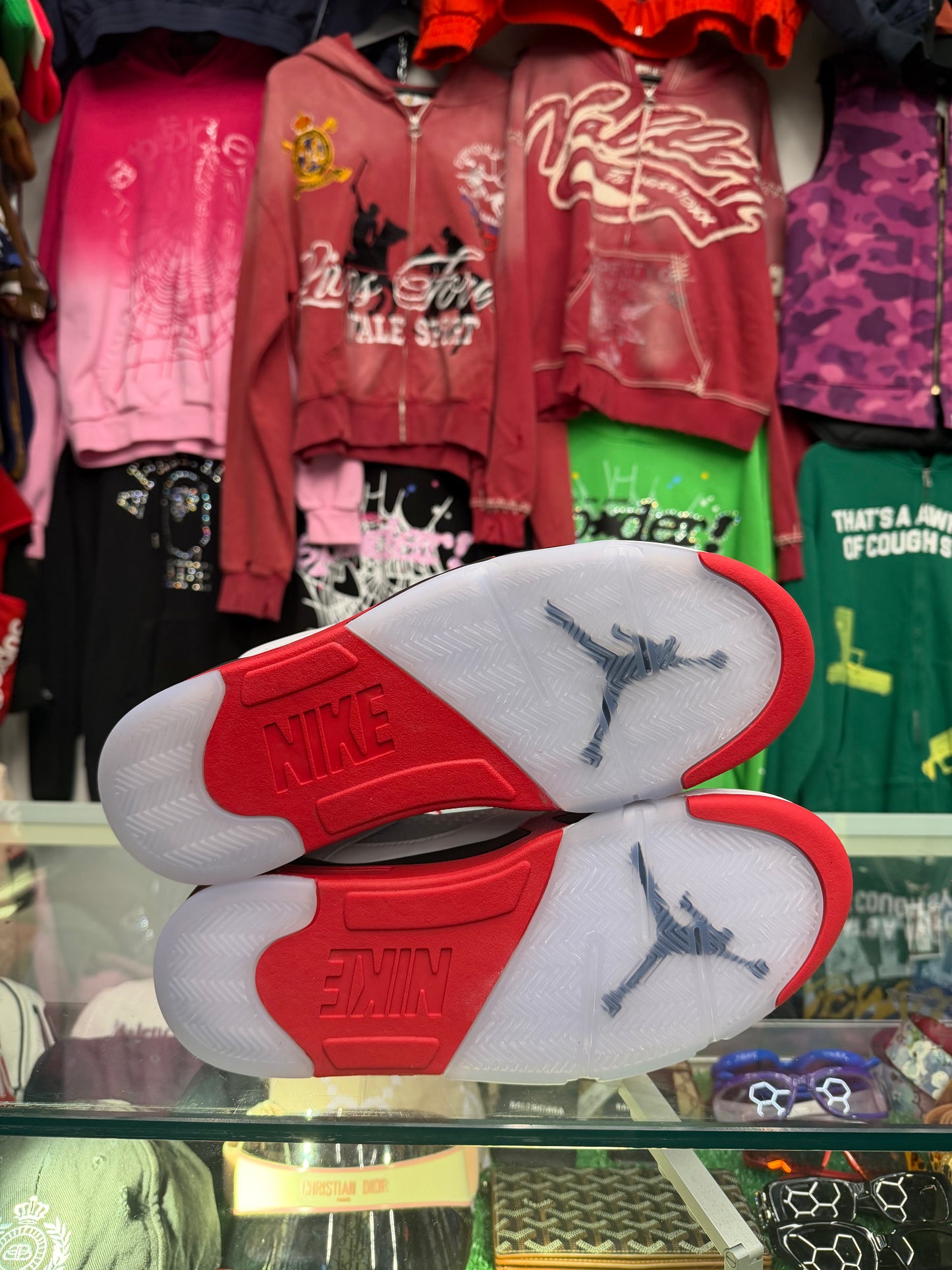 JORDAN 5 FIRE RED (PRE-OWNED W/ BOX)