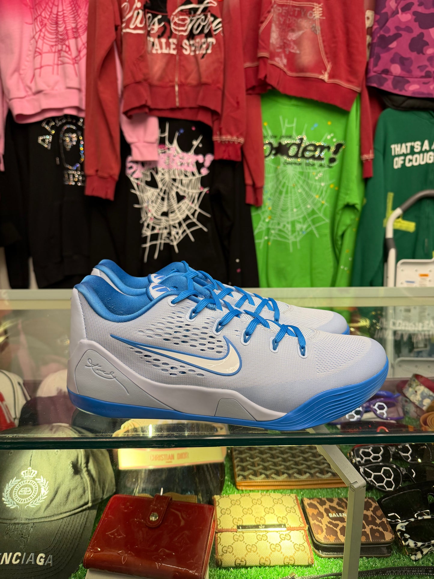 KOBE 8 PROTO HYDROGEN BLUE (PRE-OWNED W/ BOX)