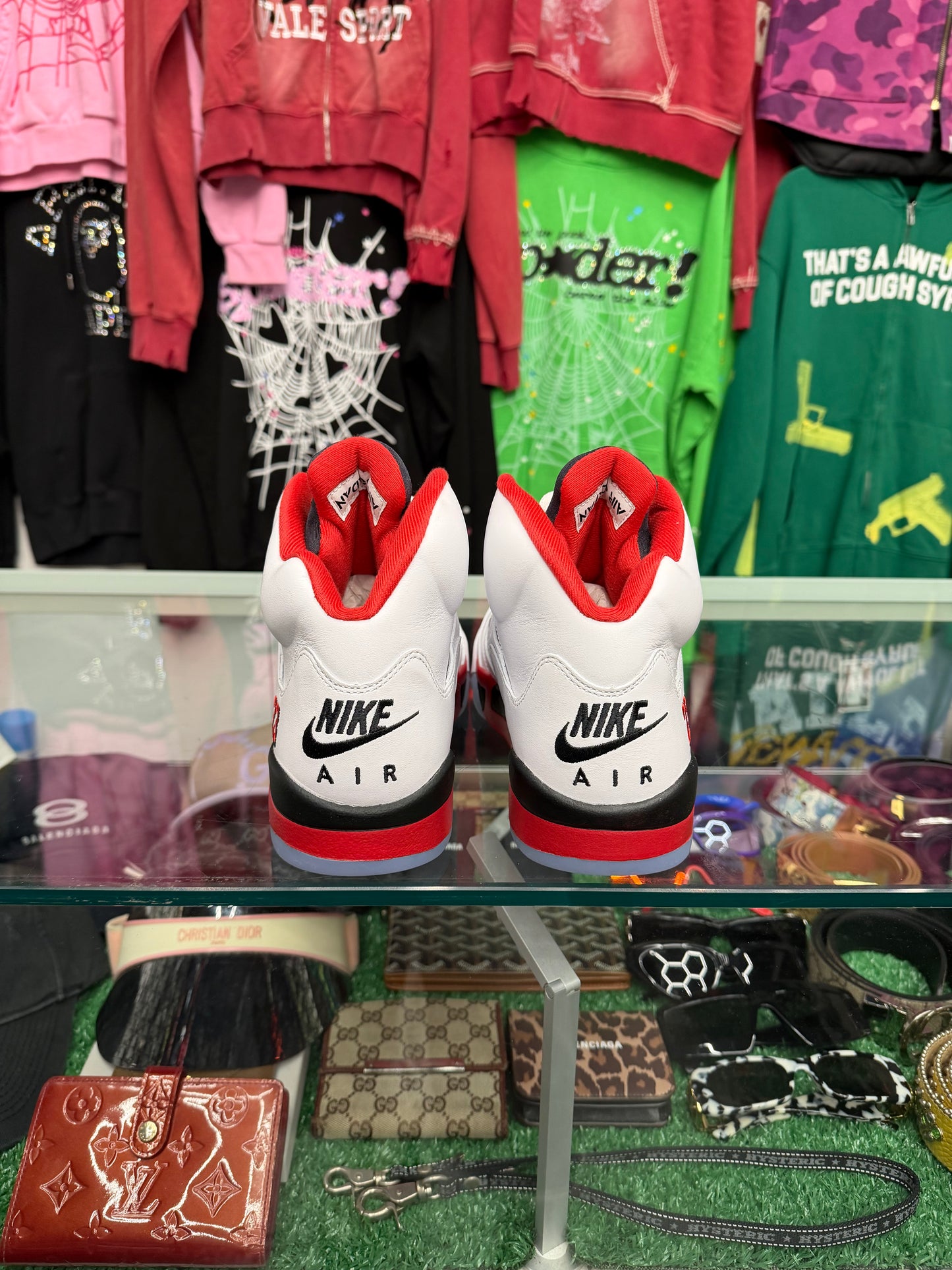 JORDAN 5 FIRE RED (BRAND NEW NO BOX)