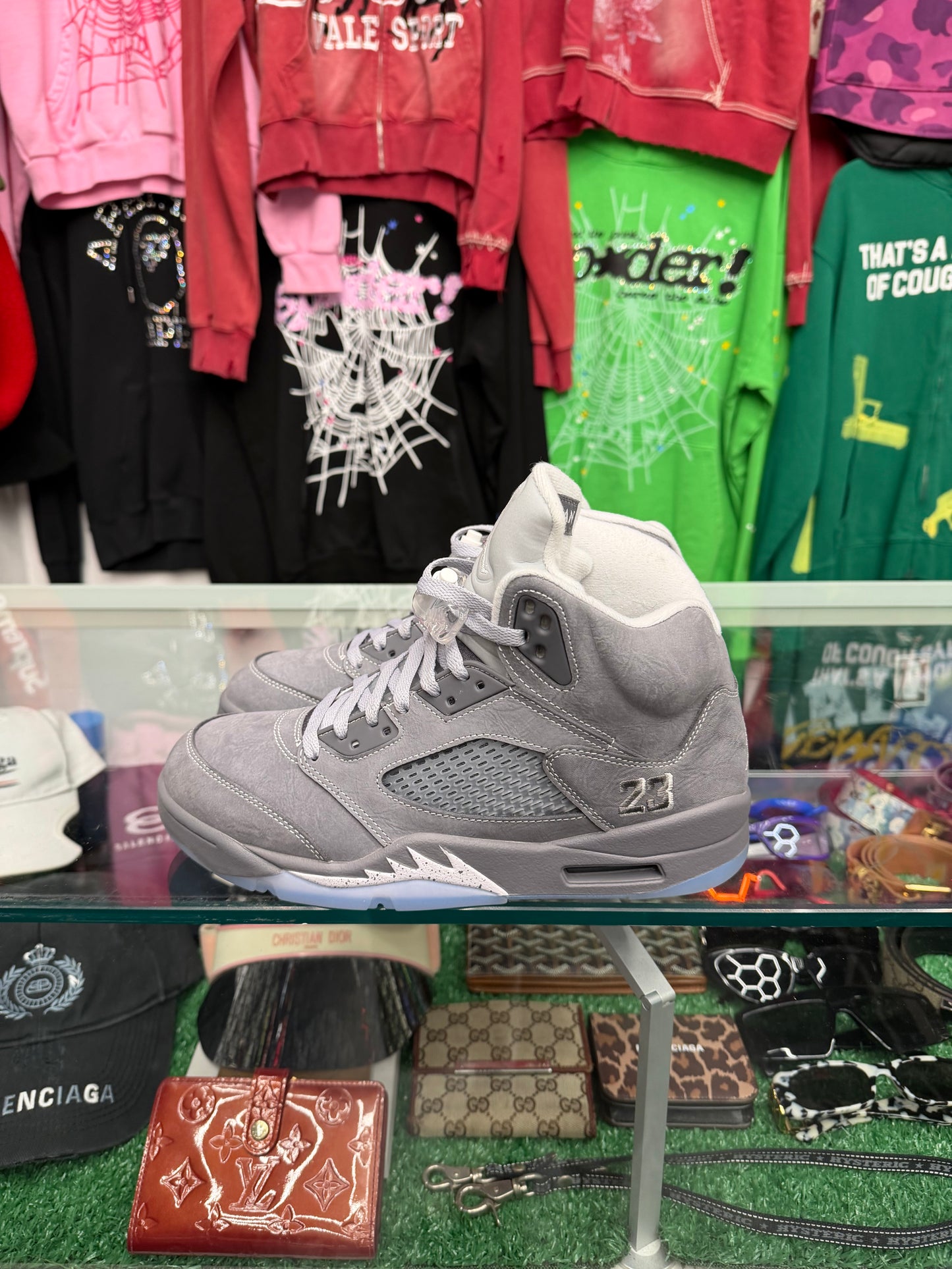 JORDAN 5 WOLF GREY (PRE-OWNED W/ BOX)