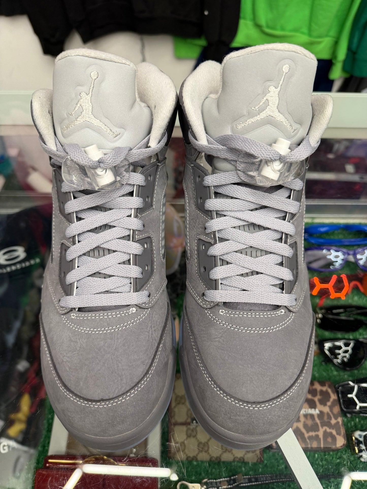 JORDAN 5 WOLF GREY (PRE-OWNED W/ BOX)