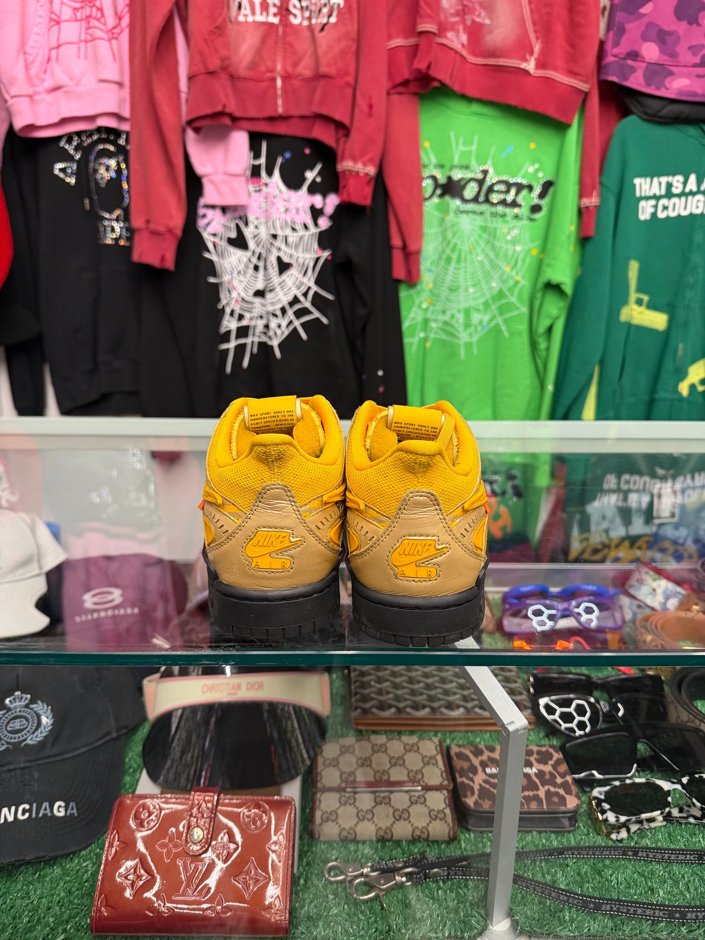 OFF WHITE RUBBER DUNK UNIVERSITY GOLD (PRE-OWNED NO BOX W/ ZIPTIE)