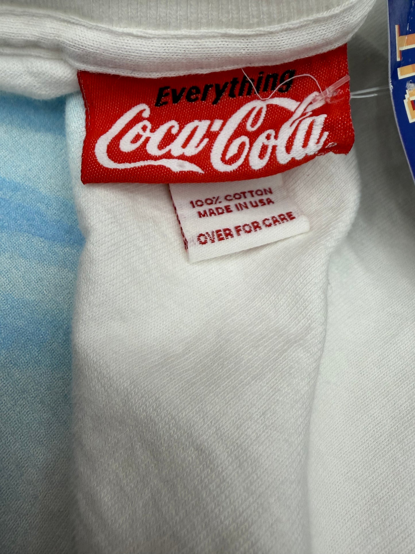 COCA COLA POLAR BEAR SKIING T-SHIRT