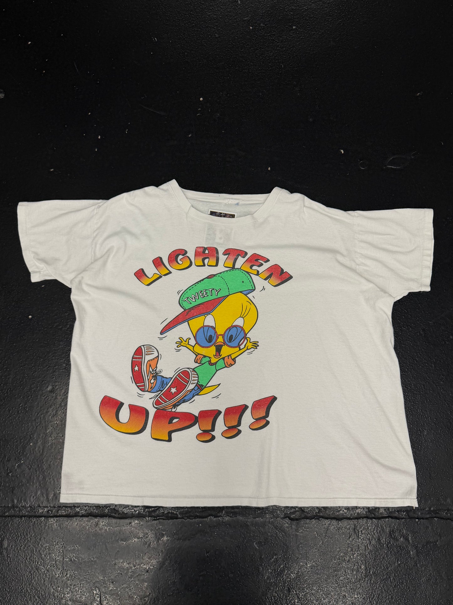 LOONEY TUNES TWEETY BIRD LIGHTEN UP T-SHIRT