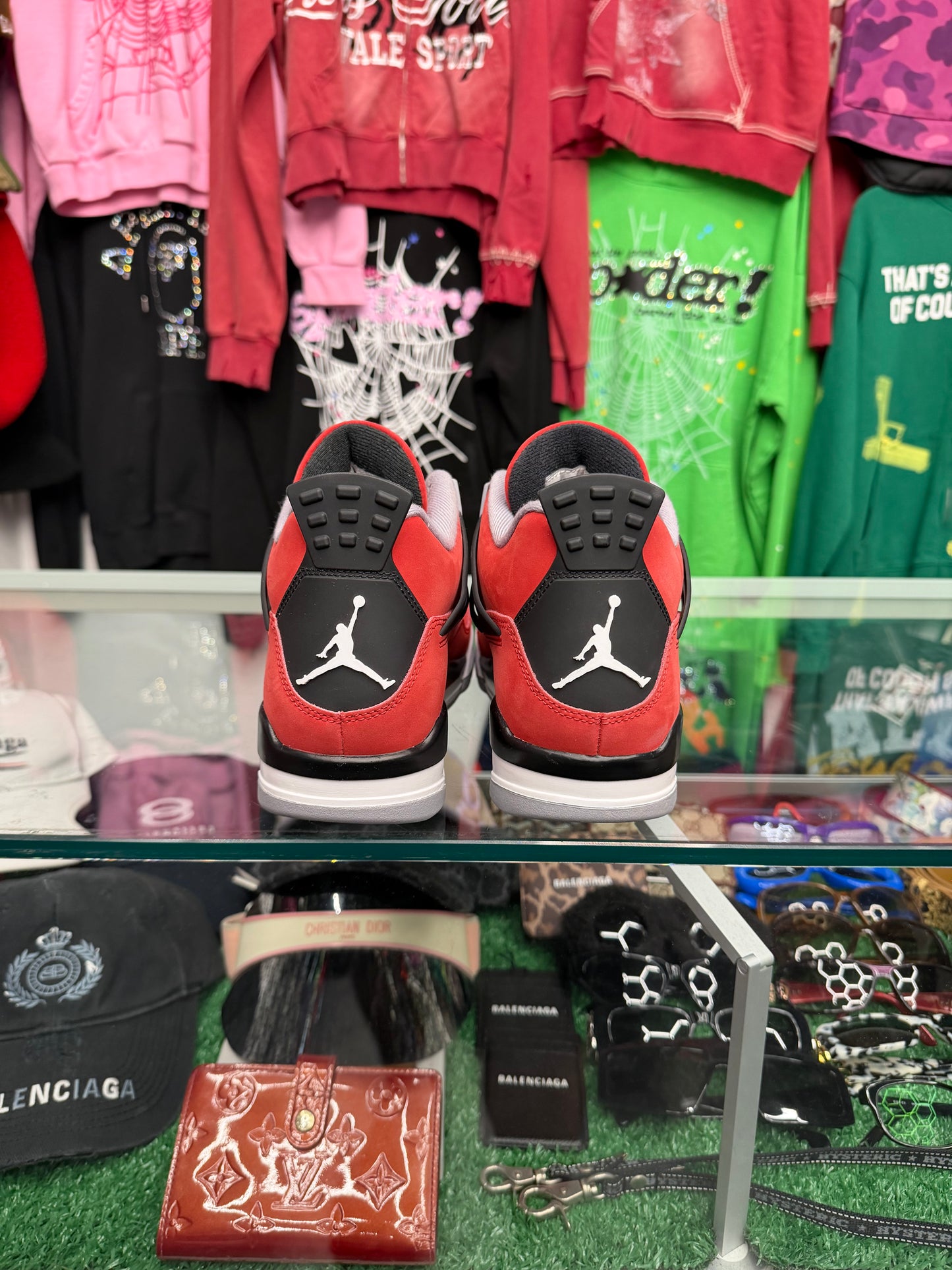 JORDAN 4 TORO BRAVO (PRE-OWNED W/ BOX)
