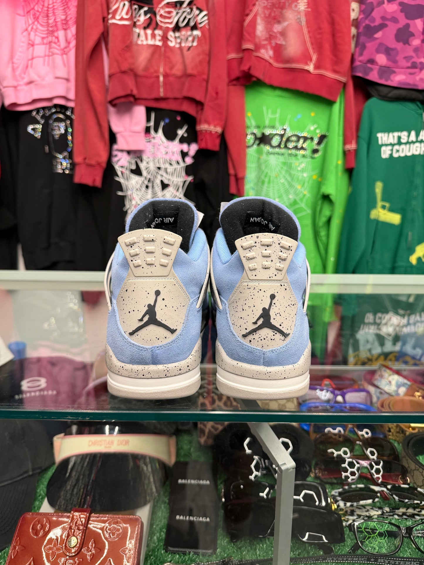 JORDAN 4 UNC (PRE-OWNED W/ BOX)