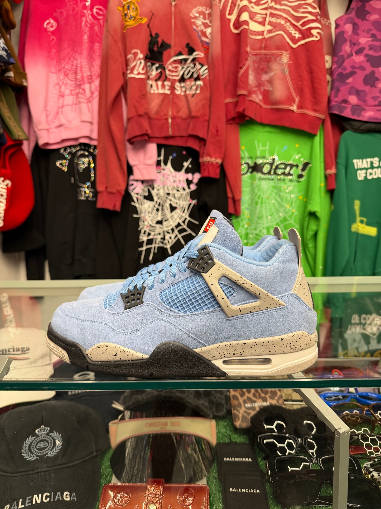 JORDAN 4 UNC (PRE-OWNED W/ BOX)