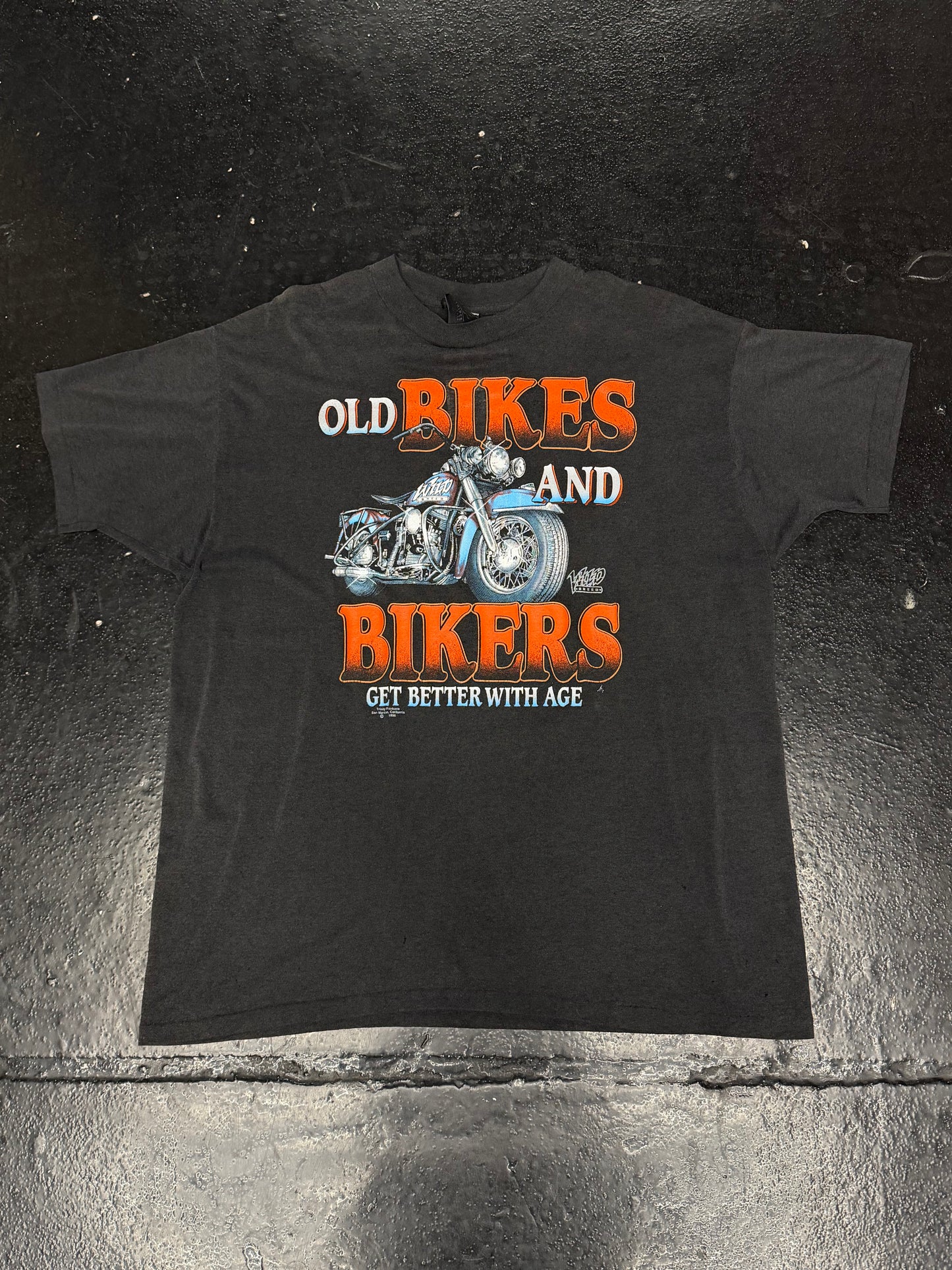 OLD BIKERS AND BIKERS T-SHIRT