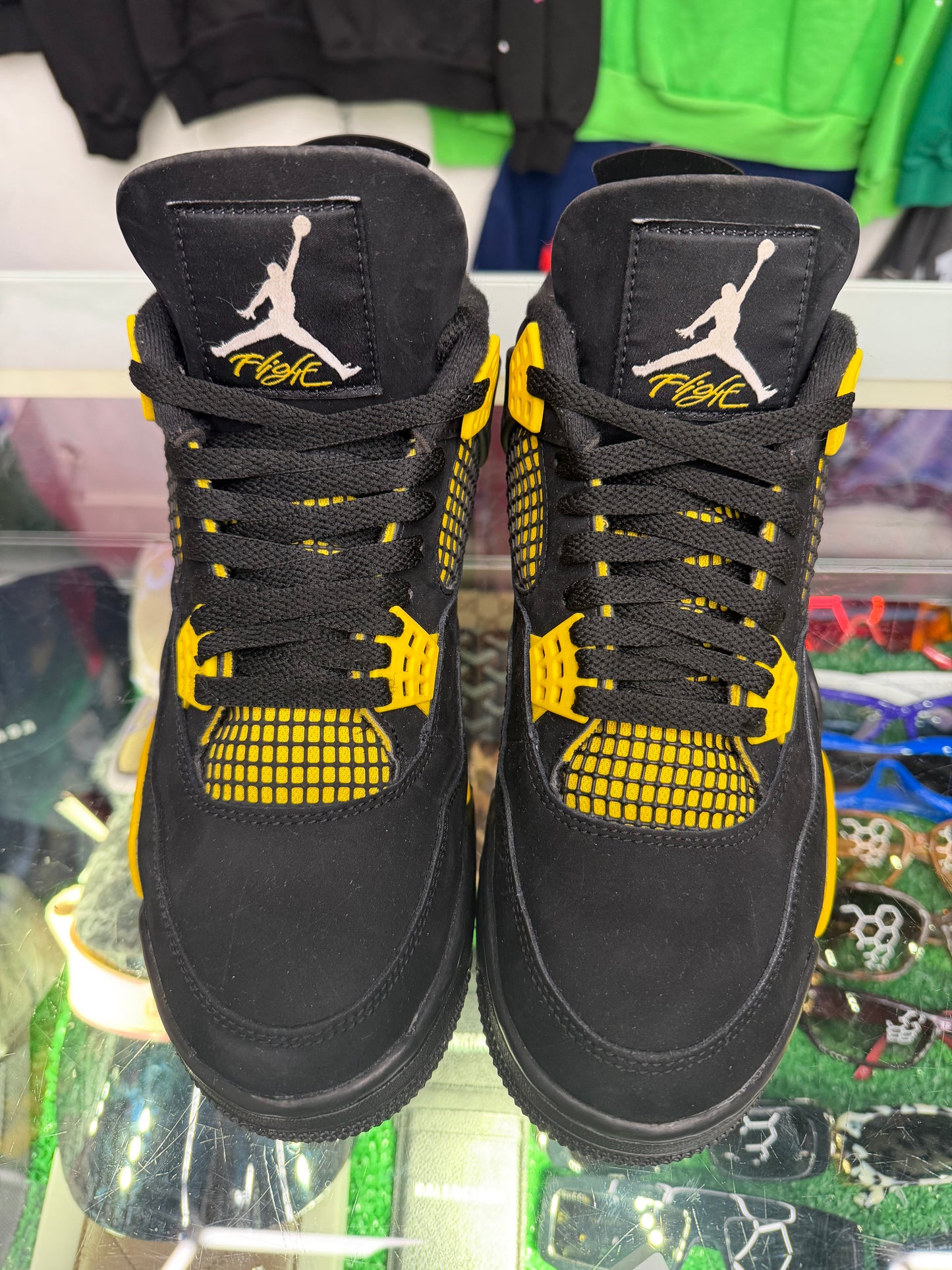JORDAN 4 YELLOW THUNDER (PRE-OWNED W/ BOX)