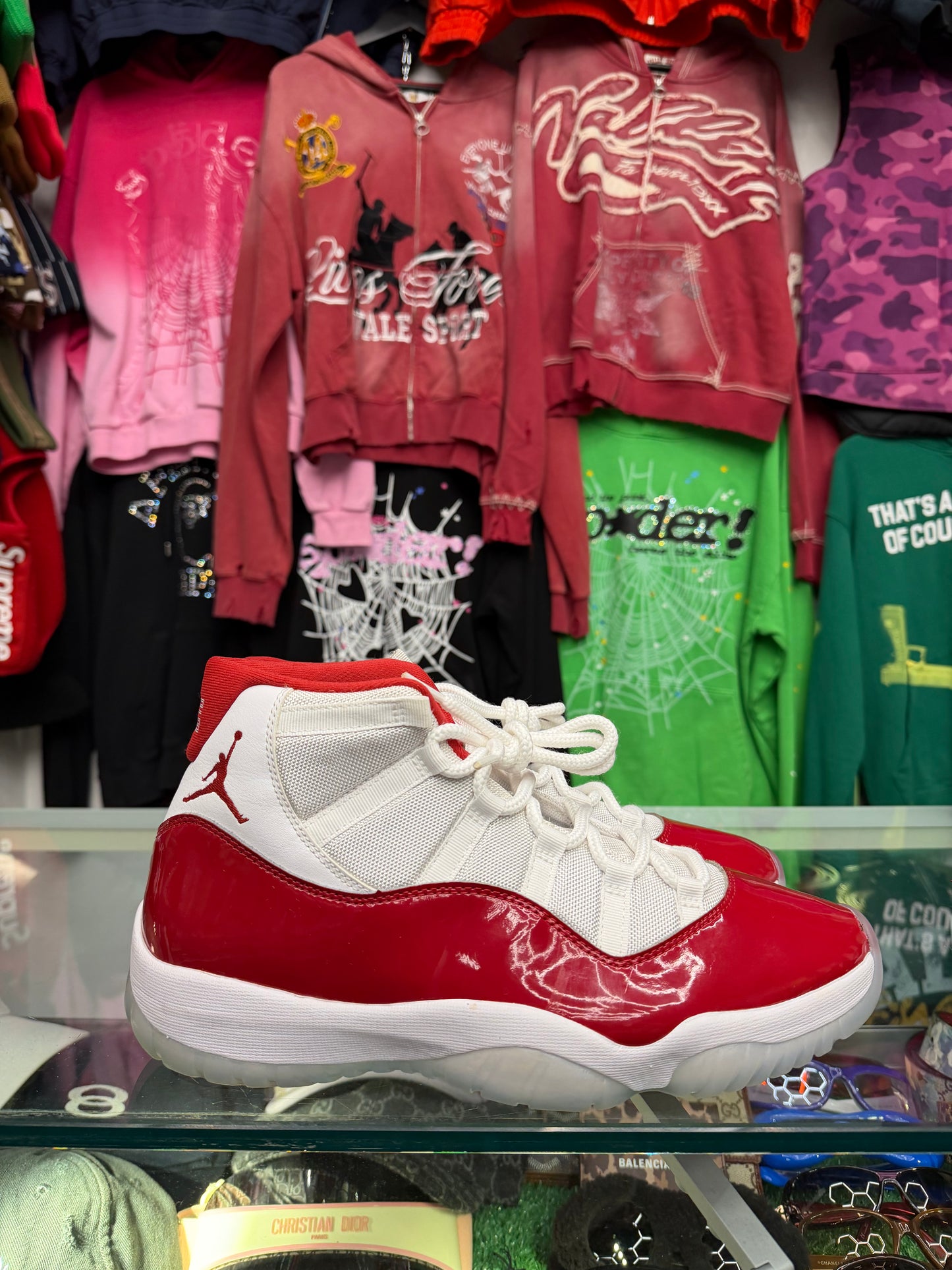 JORDAN 11 CHERRY RED (PRE-OWNED W/ BOX)