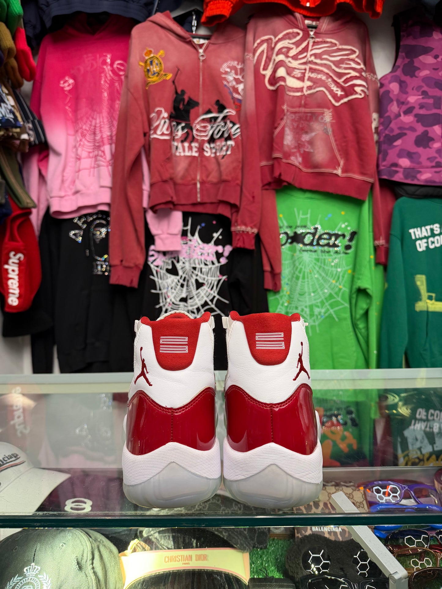 JORDAN 11 CHERRY RED (PRE-OWNED W/ BOX)
