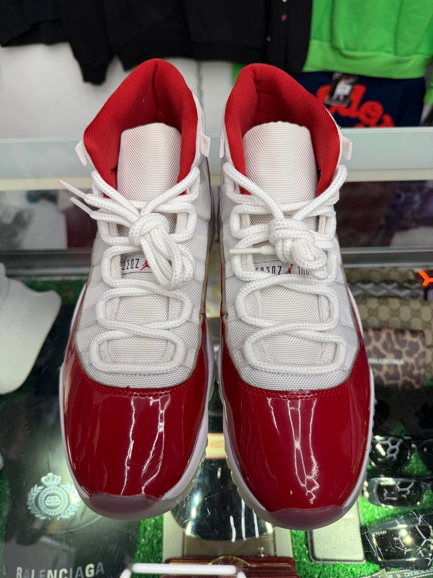 JORDAN 11 CHERRY RED (PRE-OWNED W/ BOX)