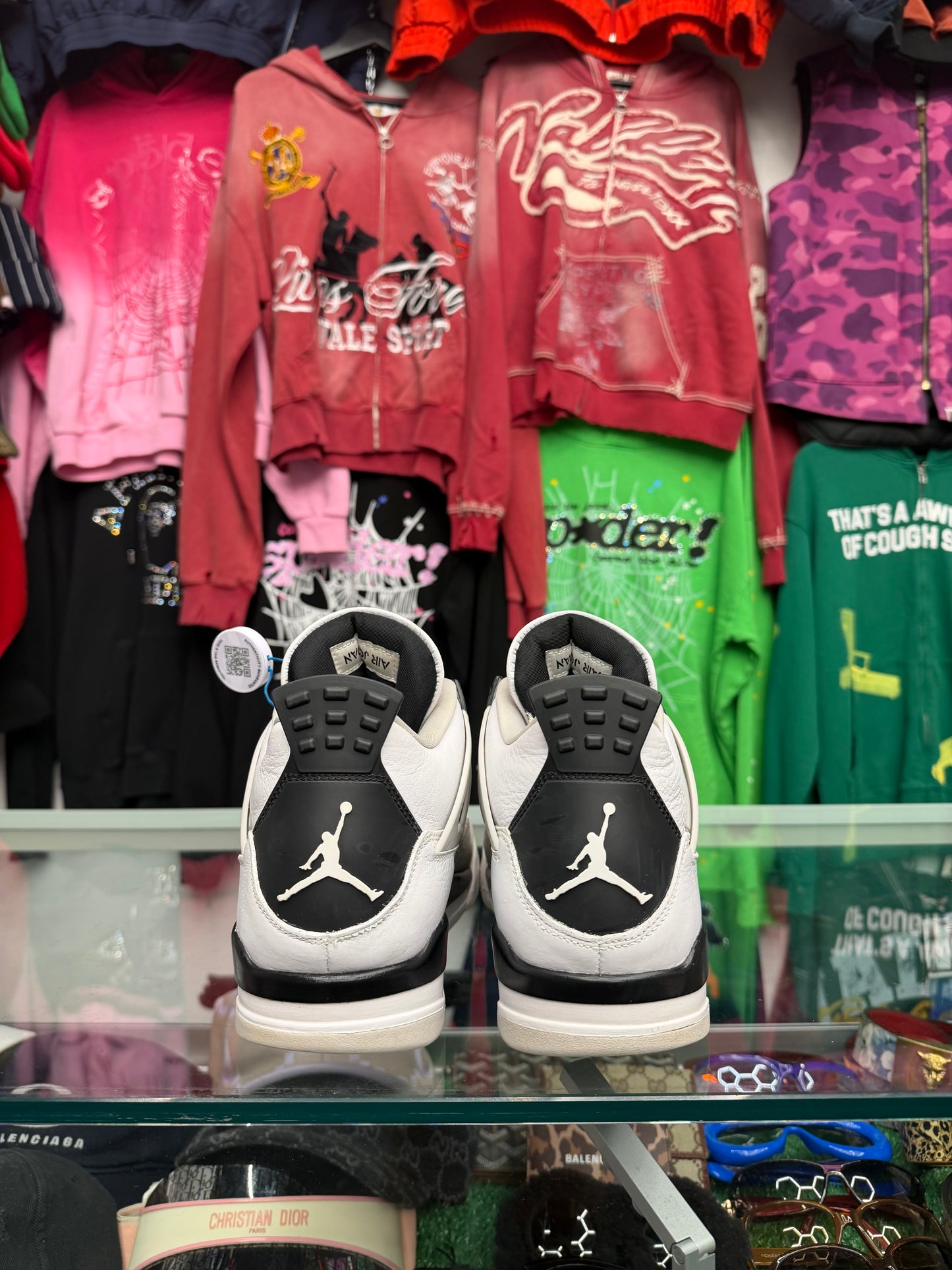 JORDAN 4 MILITARY BLACK (PRE-OWNED W/ BOX)
