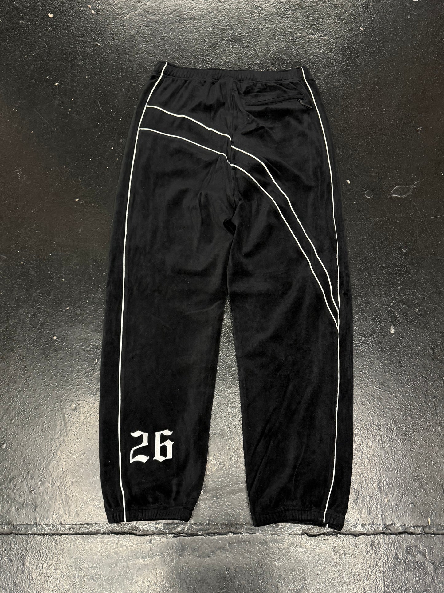 SUPREME X UMBRO VALOUR TRACK PANTS (BRAND NEW)